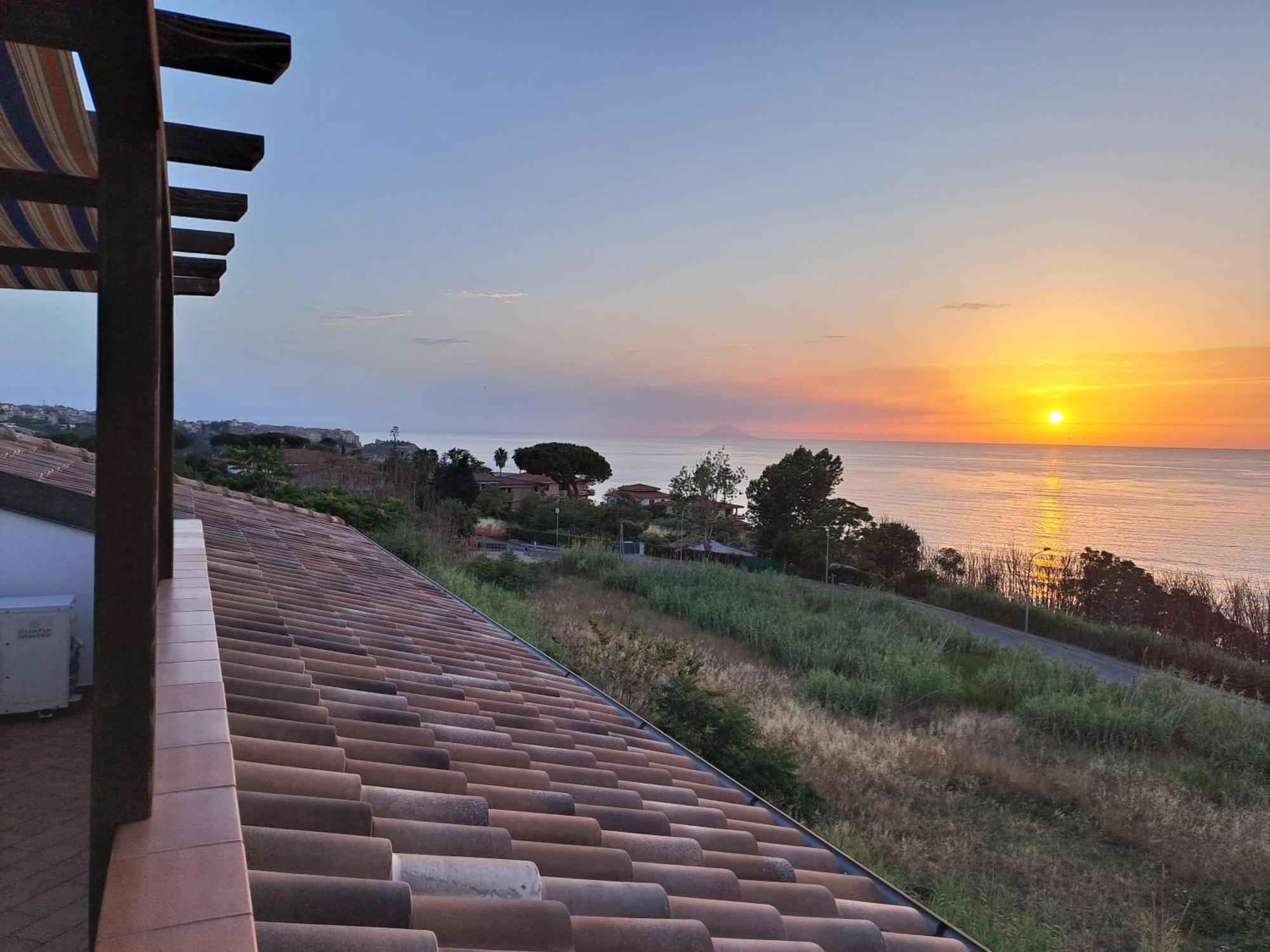 Apartmán Terrazza Michelino Parghelia Exteriér fotografie