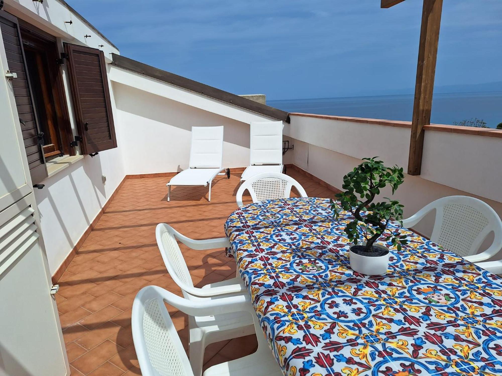 Apartmán Terrazza Michelino Parghelia Exteriér fotografie